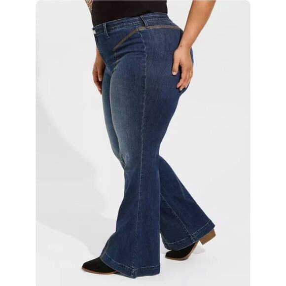 Torrid Sky High Line Flare Super Soft Jean Blue Womens Size 20T - Picture 4 of 16